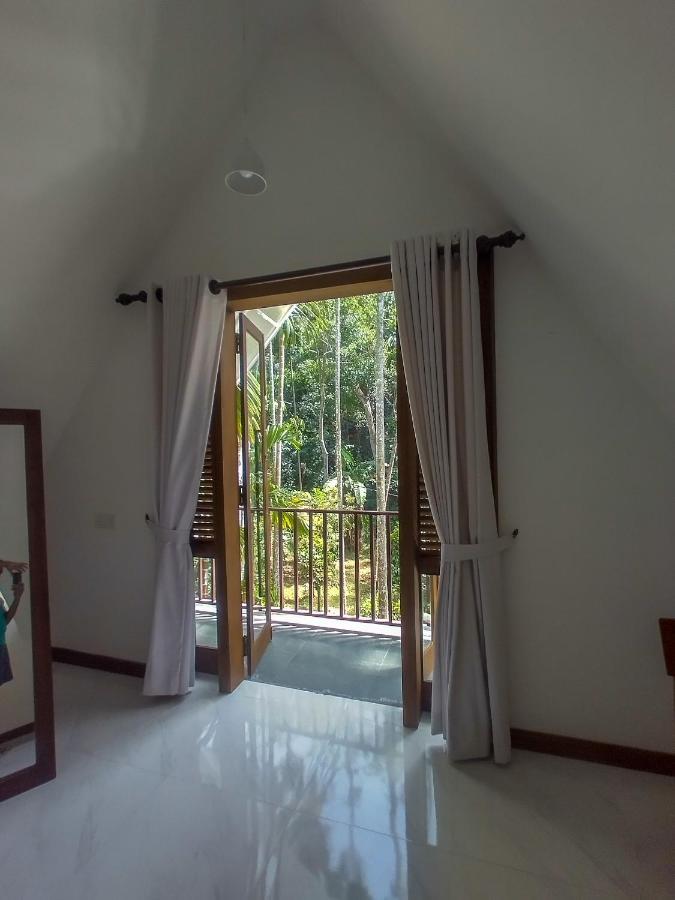 Once In Ella Hotel Ngoại thất bức ảnh