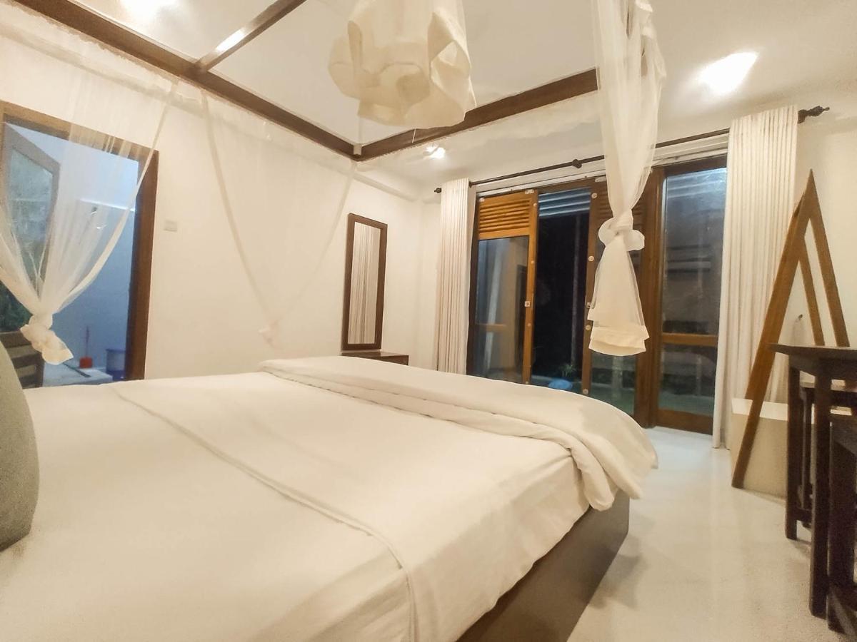 Once In Ella Hotel Ngoại thất bức ảnh